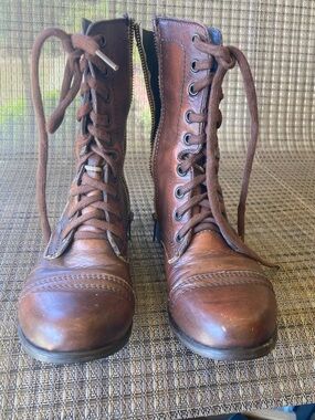 Steve Madden Brown Lace-Up Side-Zip Combat Boots